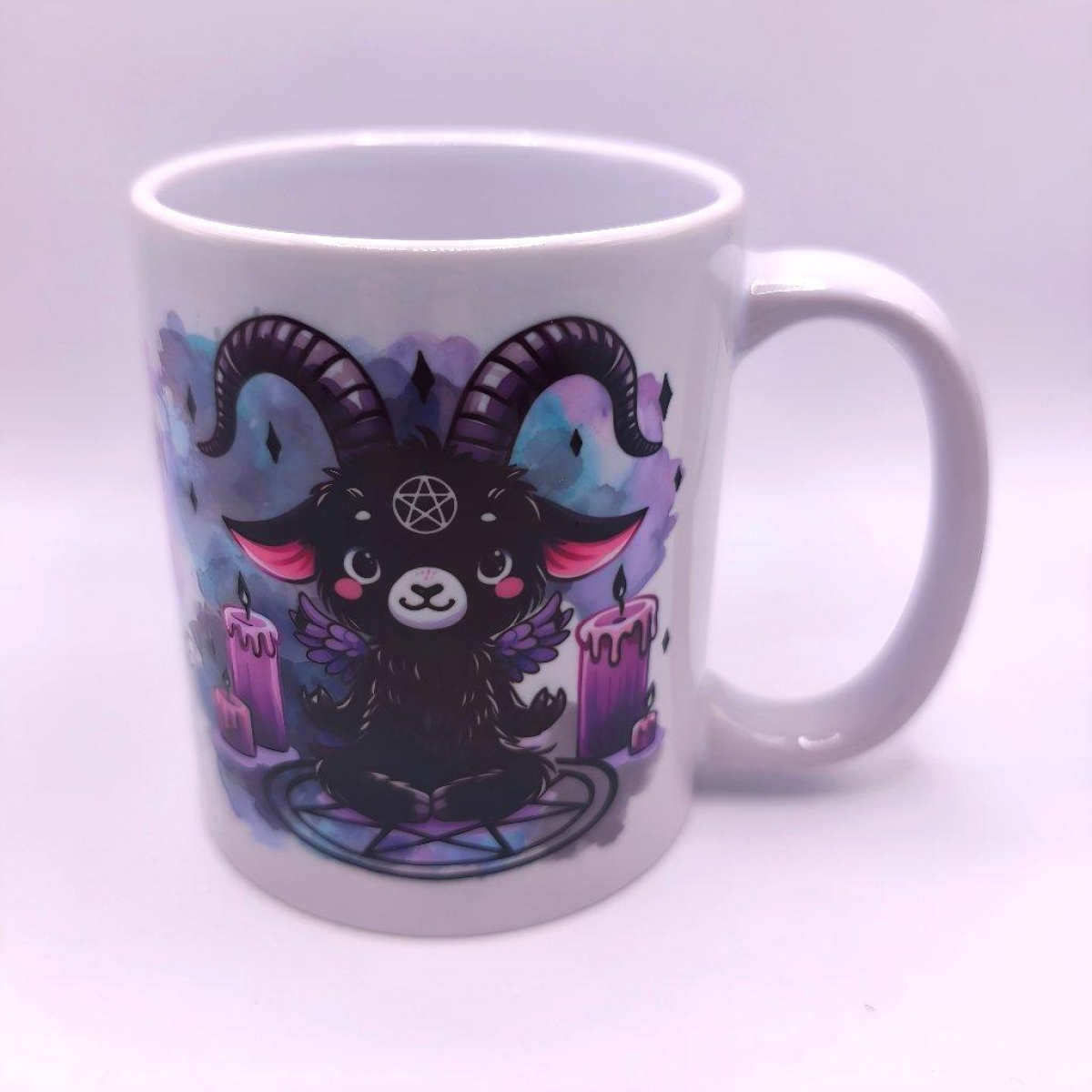 Tasse schwarz wie die Seele der Kaffee